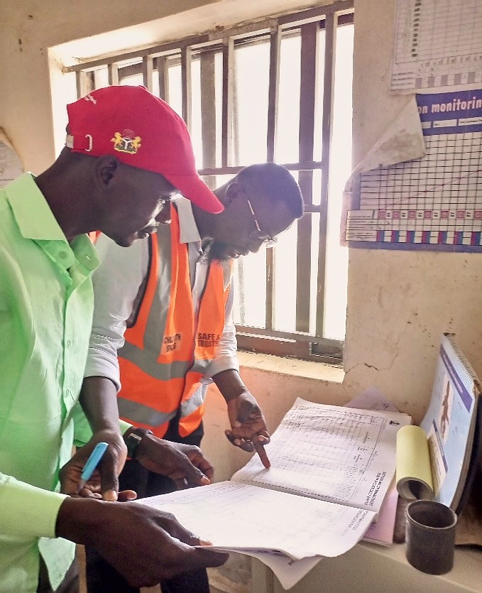 Pharm Yakanacha Conducting Spot-Check at LaushiDaji HC in Billiri LGA during SSV